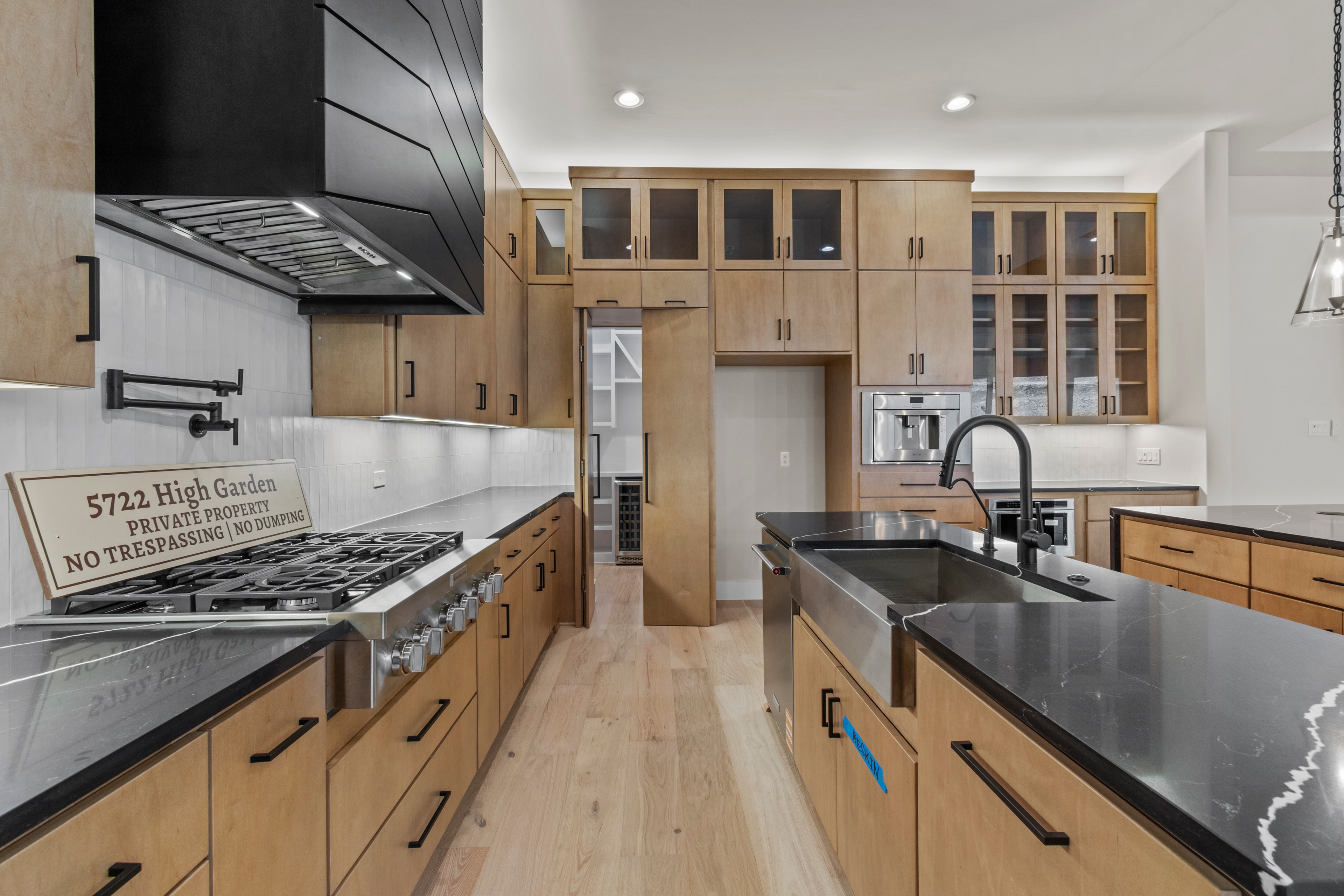 Waterfall Island, Designer Kitchen