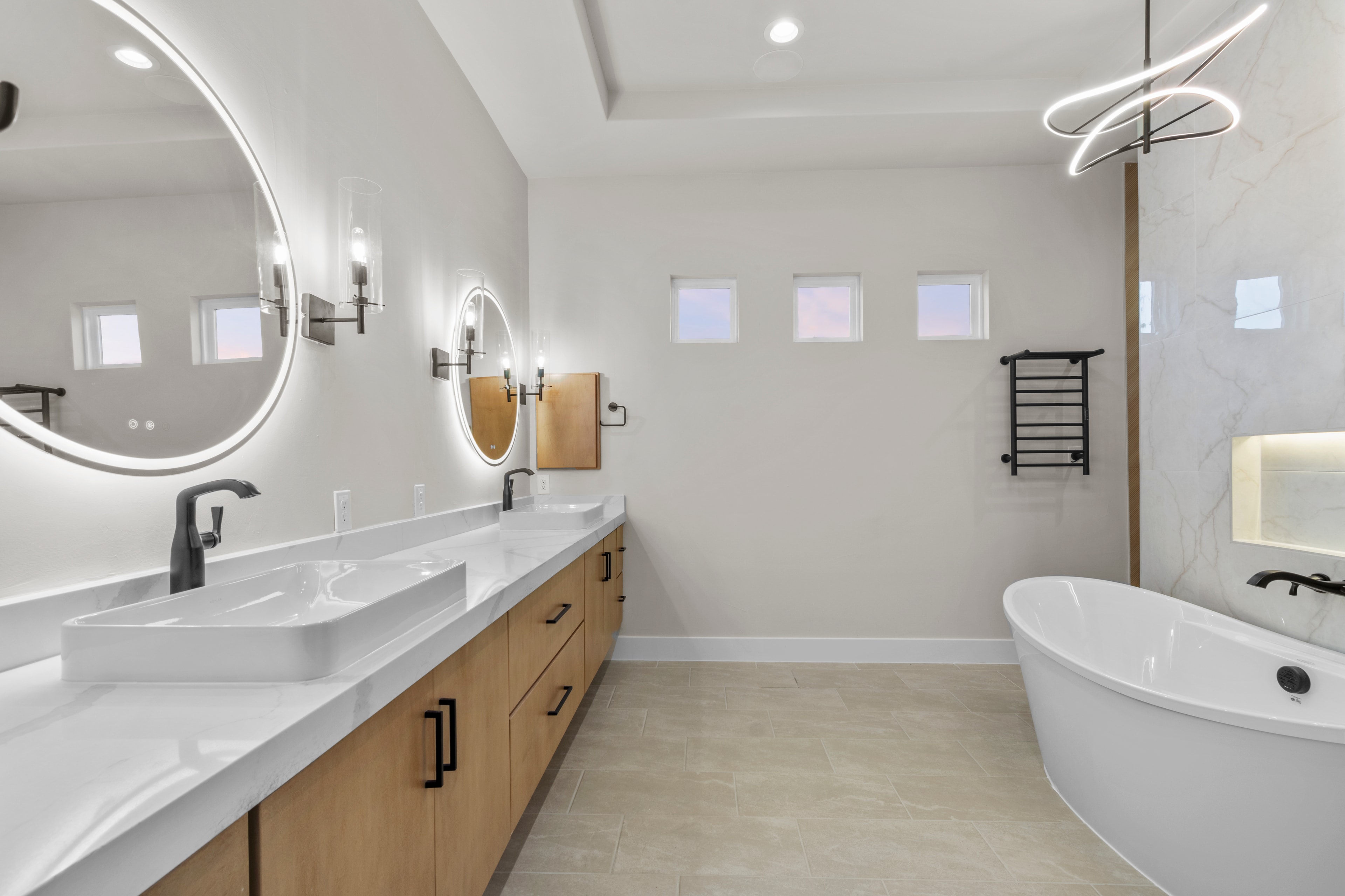 Spa Bath Style ... Steps Away