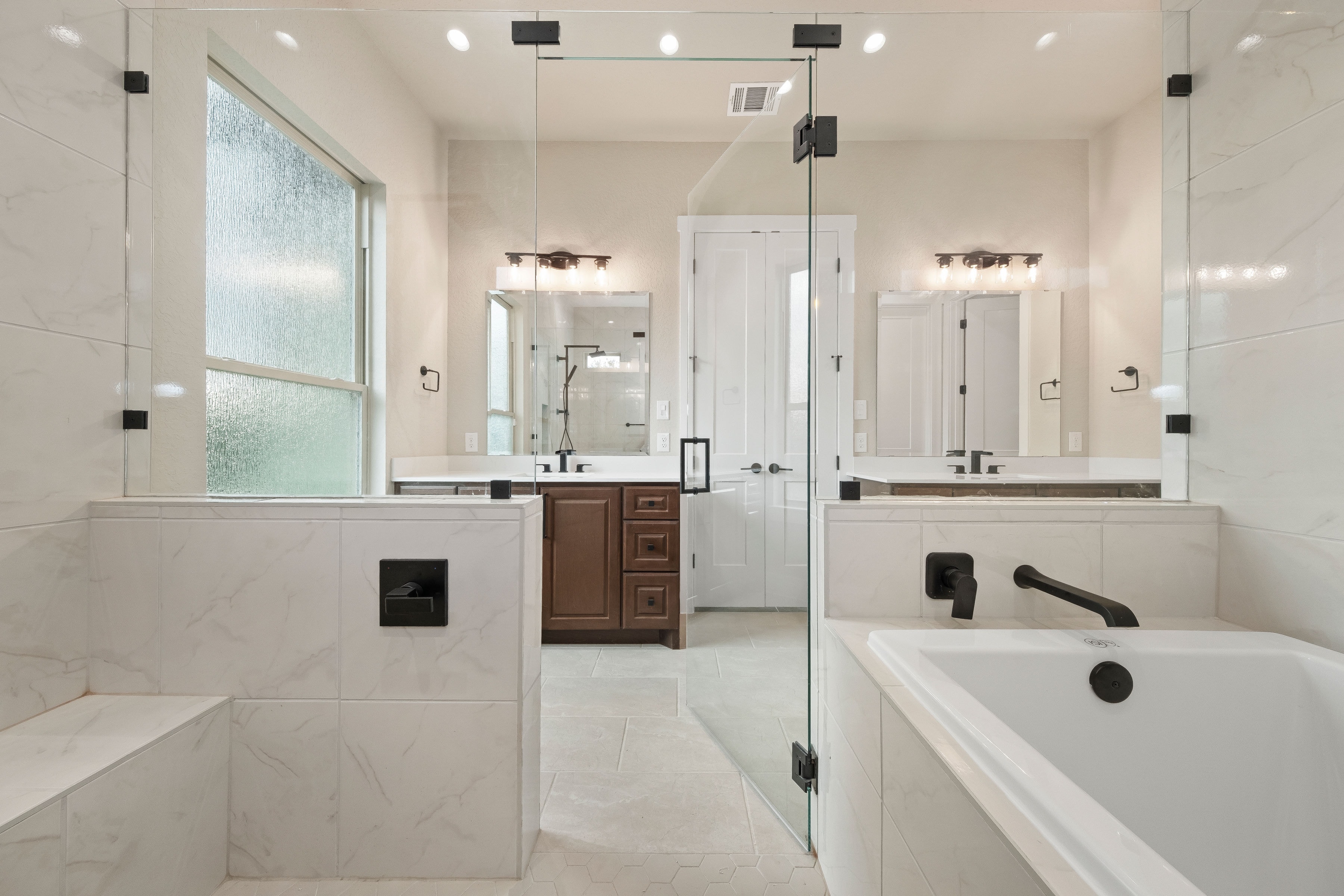 Wet Room or ... The "Never Wanna Leave" Room?